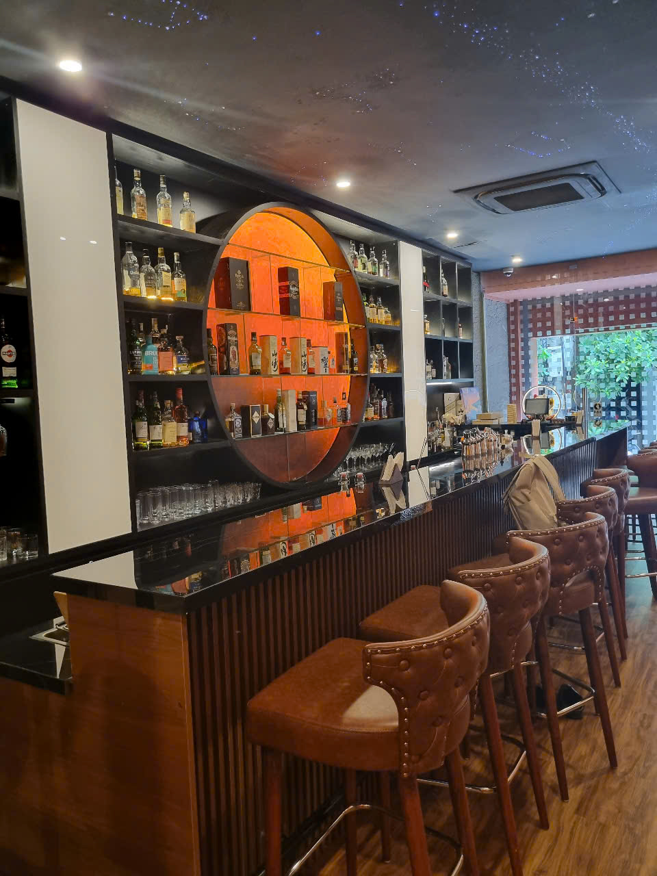 Không gian văn hóa của nhà hàng, BAD Hàn Quốc