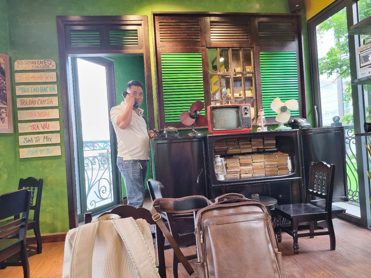 Không gian văn hóa của Cafe Tâm An